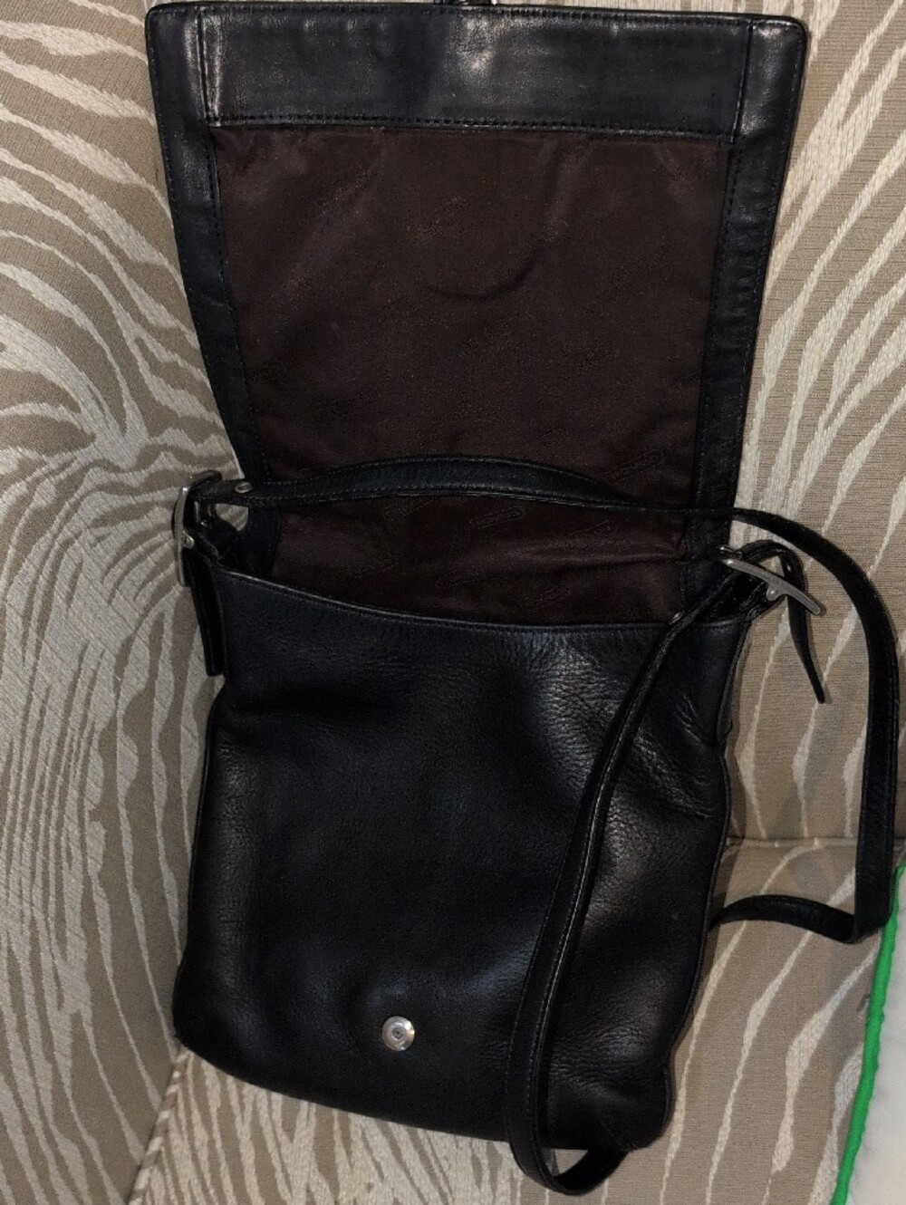 Vintage Coach Legacy Flap Crossbody Bag No. L21-9588 - Picture 6 of 14